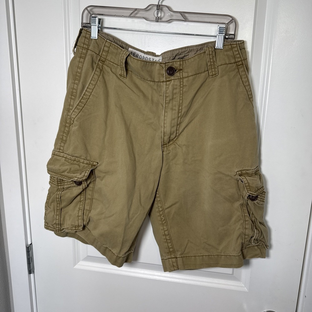 Aeropostale Men's Cargo Shorts Tan Size 32 Pockets Belt Loops